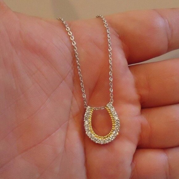 STERLING SILVER HORSE SHOE NECKLACE PENDANT W/ LAB CREATED DIAMOND 19MM BY 16MM - Picture 2 of 5